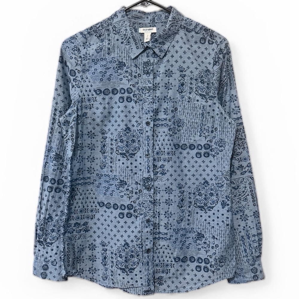 Old Navy It Shirt Button Down Long Sleeve Top - Blue Bandana Print